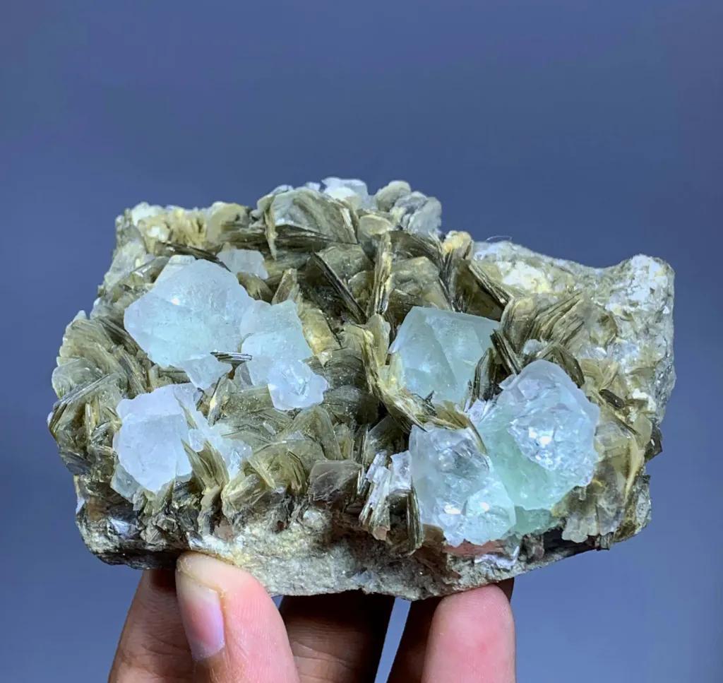 Fluorite from Pakistan - image 3