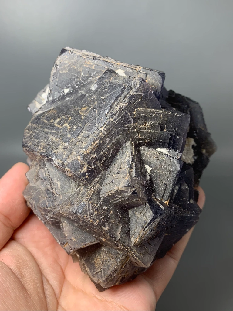 Fluorite from Pakistan - image 9