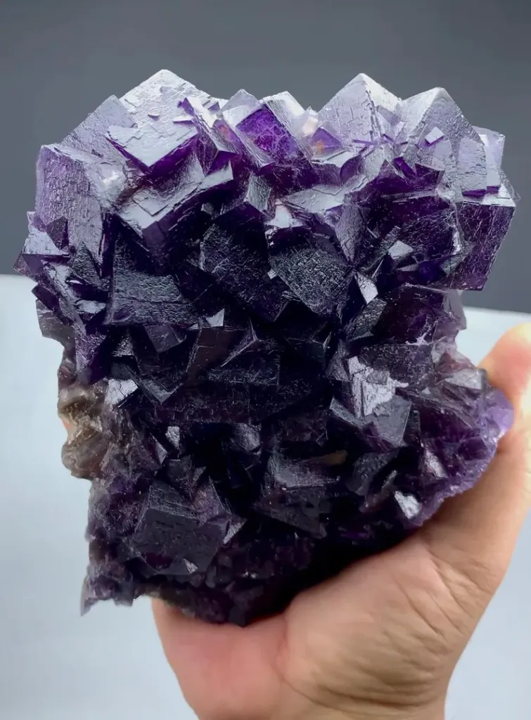 Fluorite from Pakistan - image 4