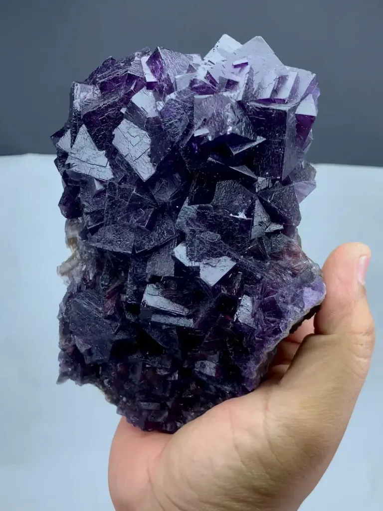 Fluorite from Pakistan - image 3