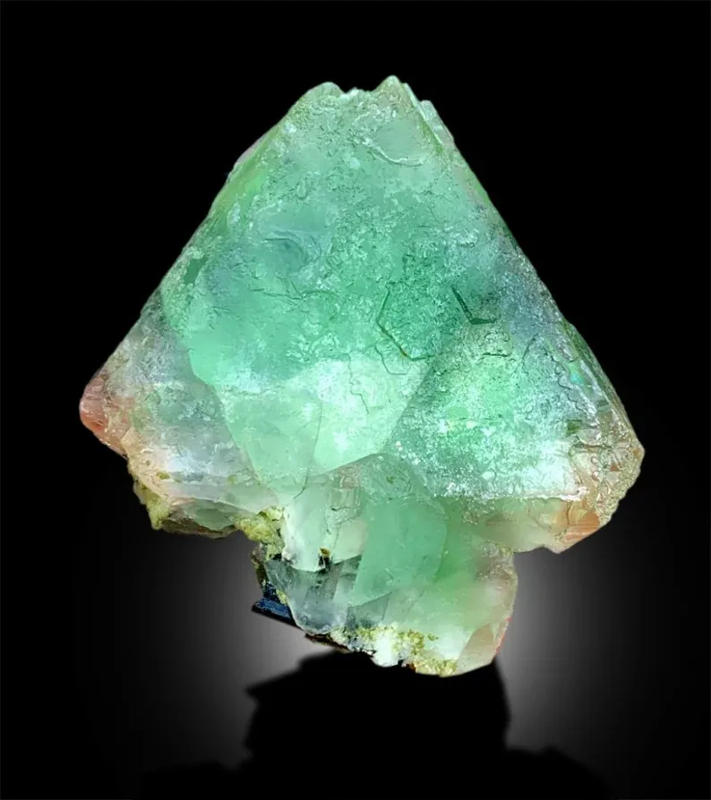 Fluorite from Pakistan - image 3