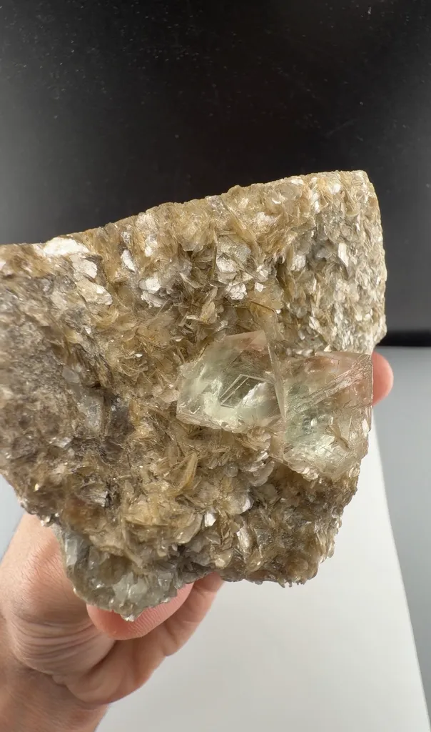 Fluorite from Pakistan - image 7