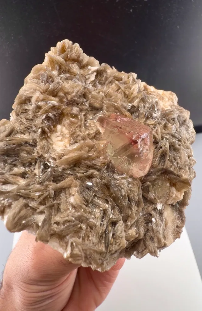 Fluorite from Pakistan - image 3