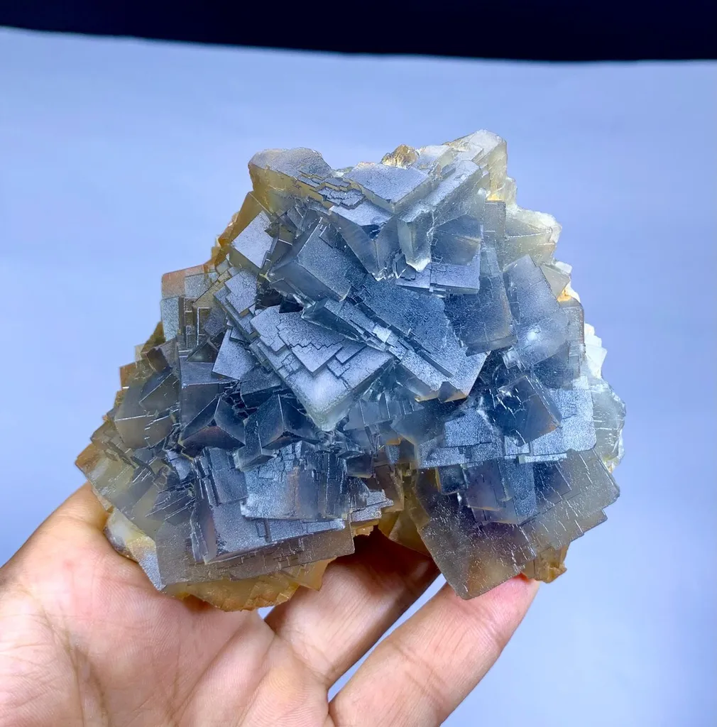 Fluorite from Pakistan - image 3