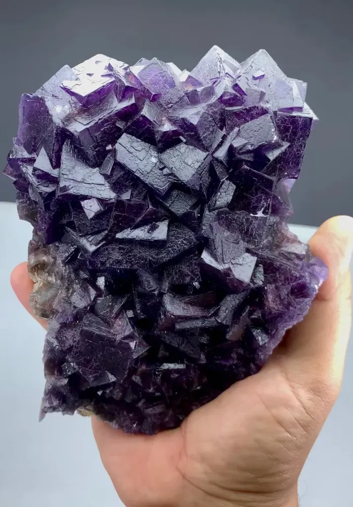 Fluorite from Pakistan - image 8