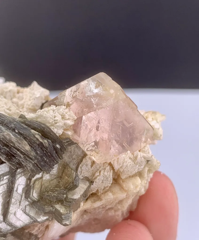 Fluorite from Pakistan - image 10