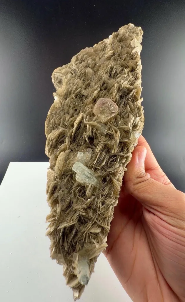 Fluorite from Pakistan, Gilgit-Baltistan, Nagar District, Aliabad image