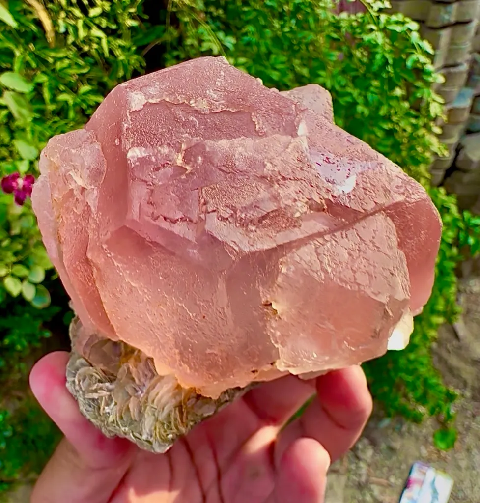 Fluorite from Pakistan, Gilgit-Baltistan, Nagar District, Chumar Bakhoor - image 6