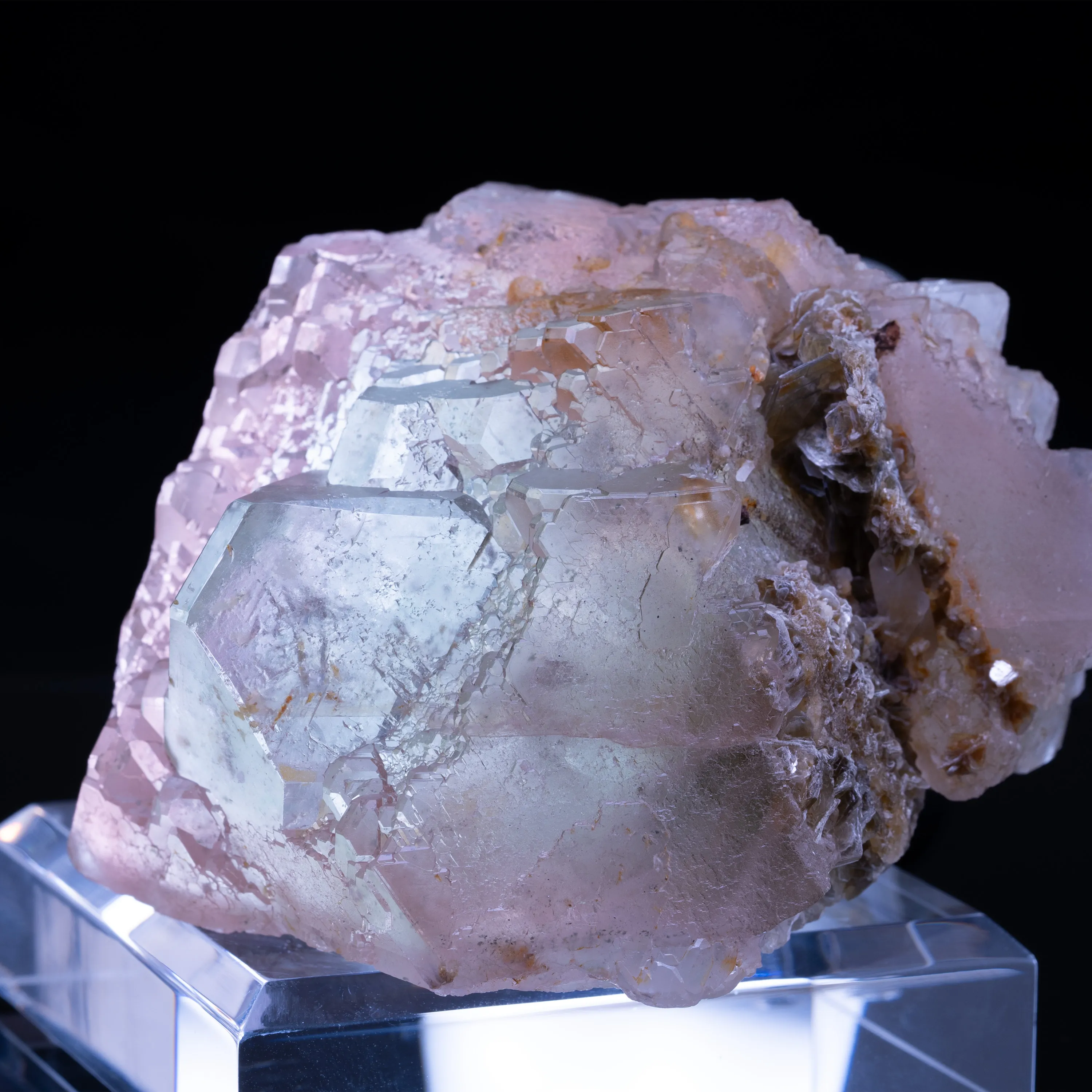 Fluorite from Pakistan, Gilgit-Baltistan, Nagar District, Chumar Bakhoor - image 9