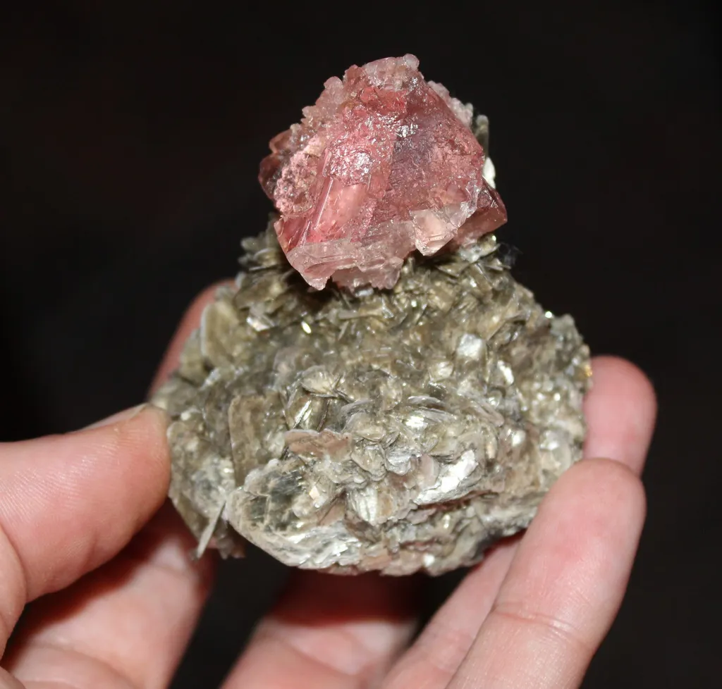 Fluorite from Pakistan, Gilgit-Baltistan, Nagar District, Chumar Bakhoor - image 2
