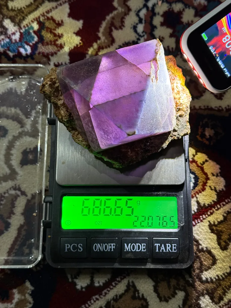Fluorite from Pakistan, Gilgit-Baltistan, Skardu District image