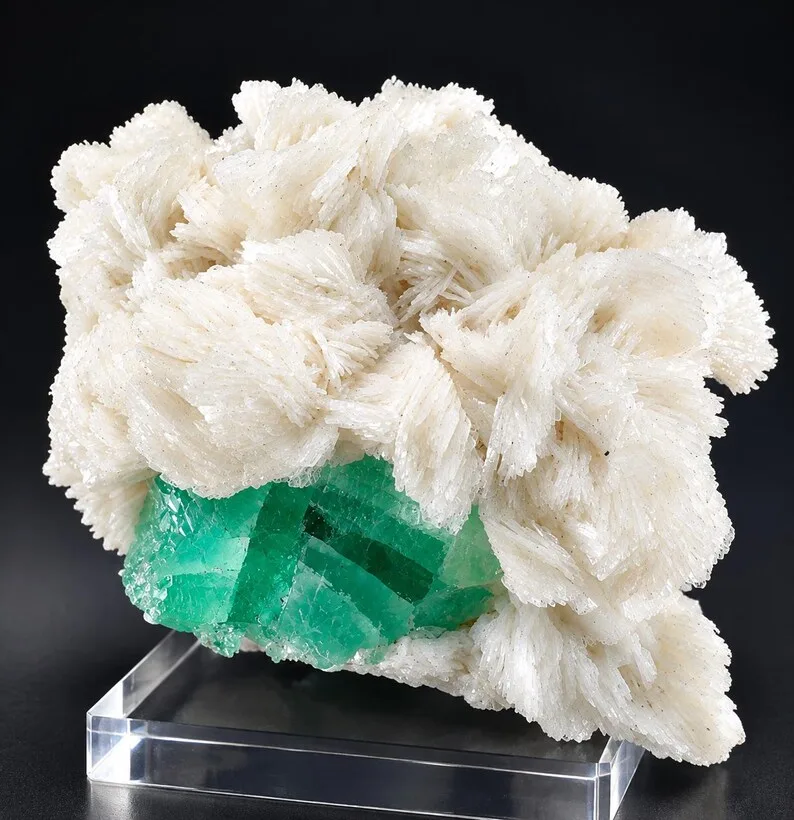 Fluorite from Pakistan image