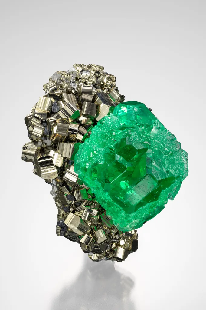 Fluorite from Peru image