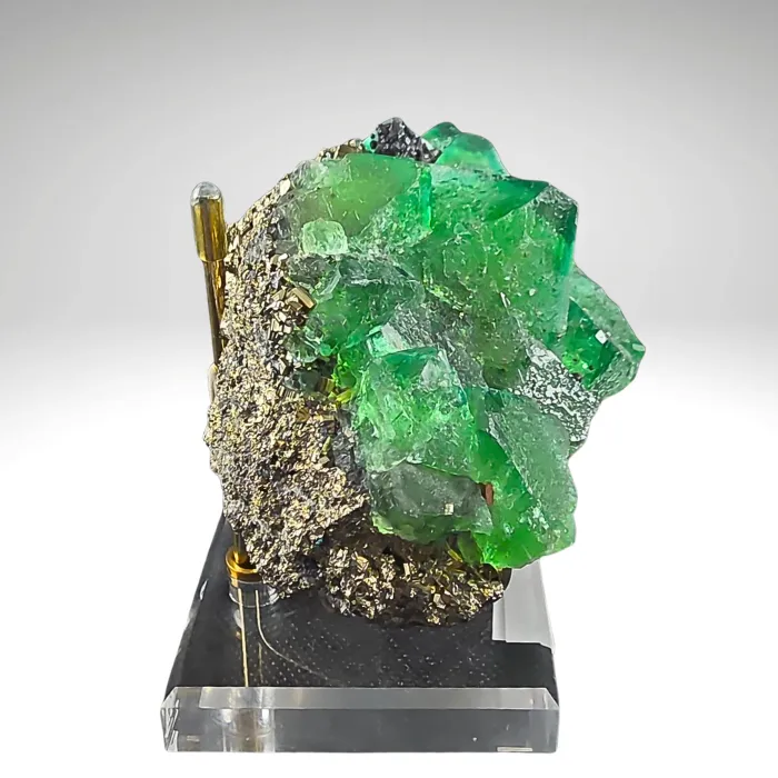 Fluorite from Peru, Pasco, Cerro de Pasco - image 4