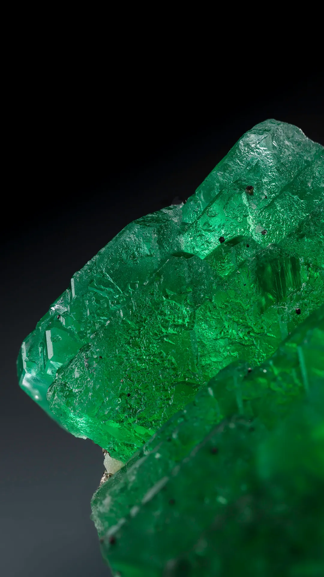 Fluorite from Peru, Pasco, Milpo mine - image 4