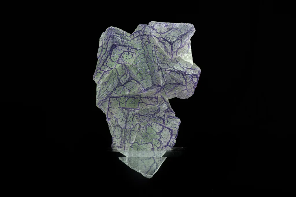 Fluorite from Qinglong Mine, Shandong, China image