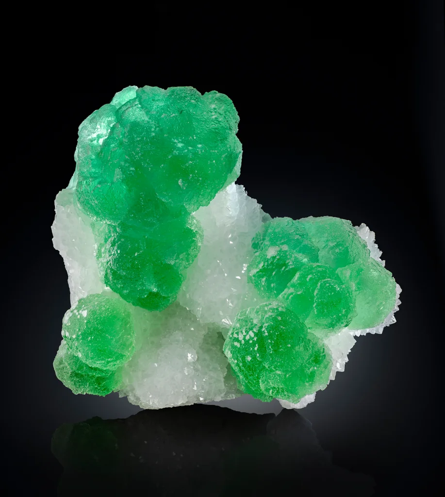Fluorite from Ruyuan fluorite mine, Guangdong, China image