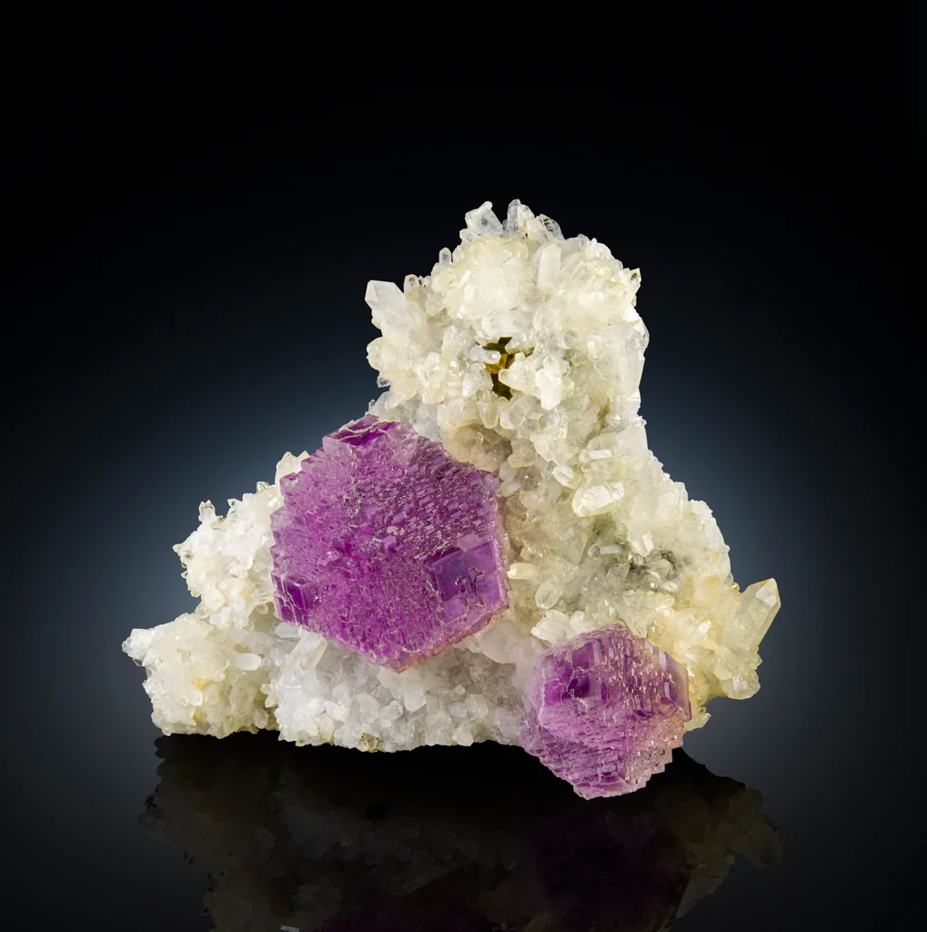 Fluorite from Shangbao Mine, Leiyang Co., Hengyang, Hunan, China image