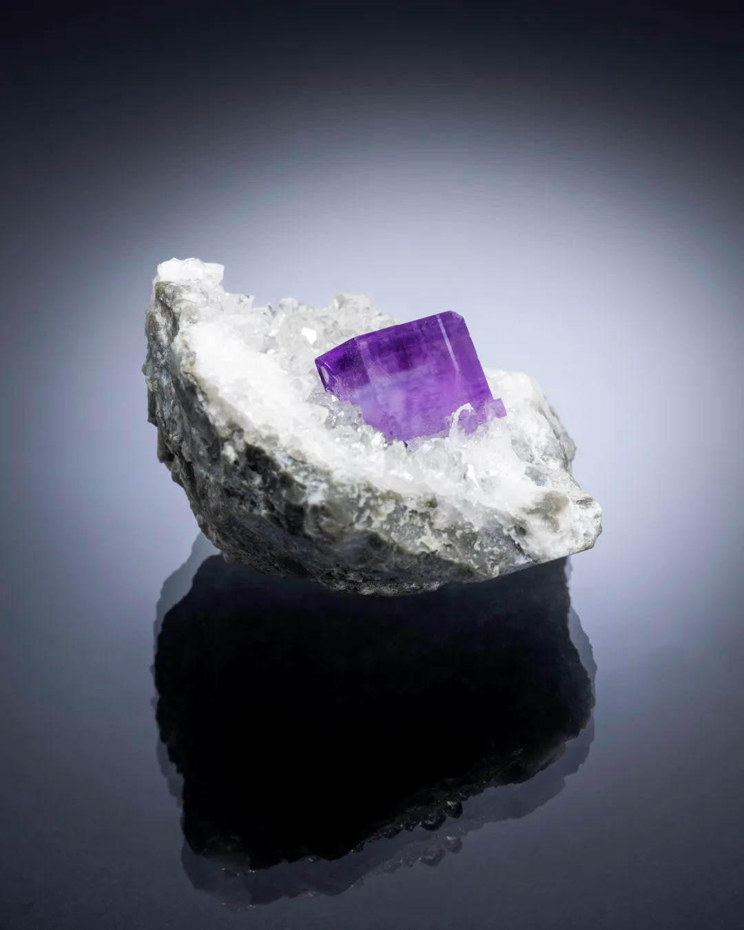 Fluorite from Spain, Asturias, Berbes mining area - image 2