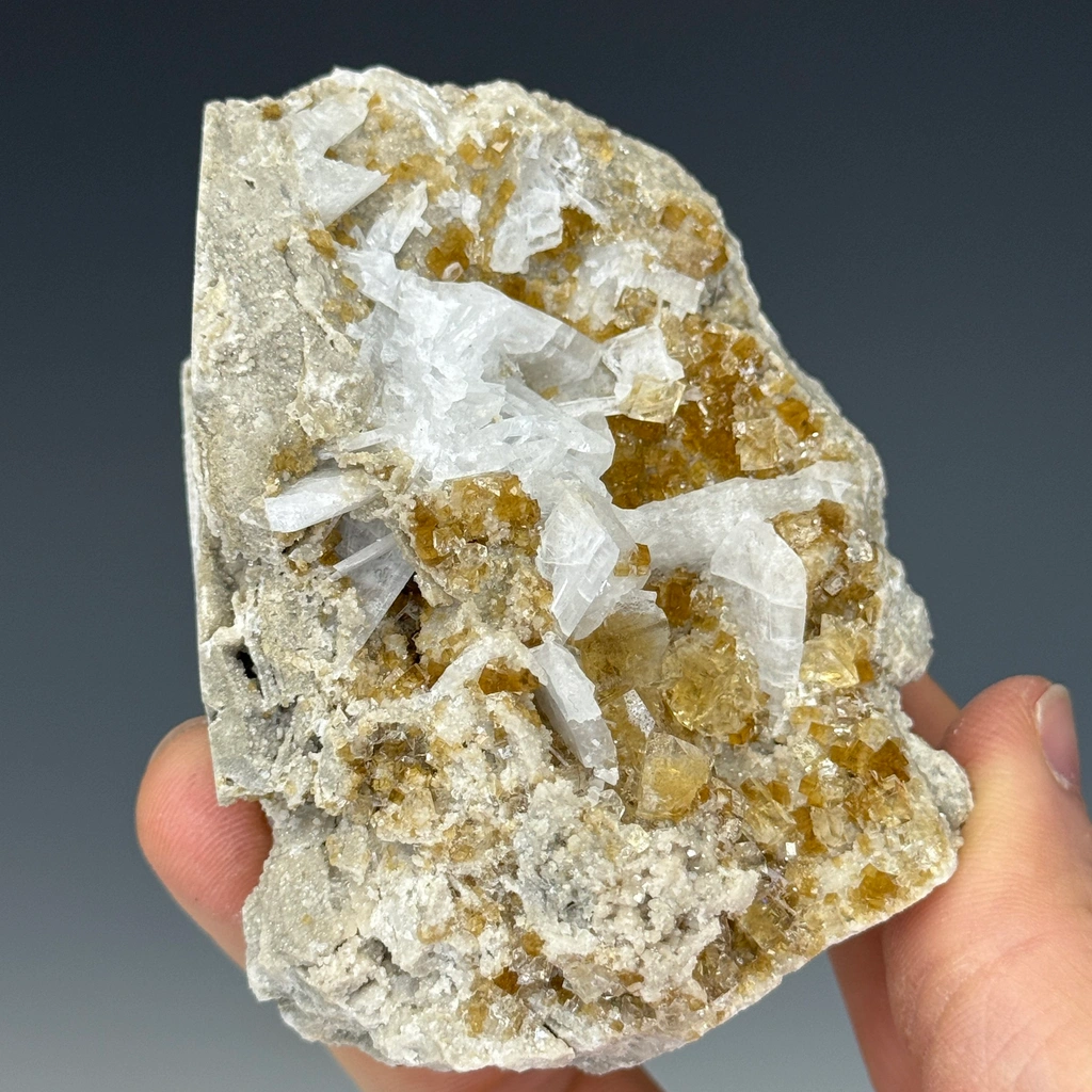 Fluorite from Stoneco White Rock Quarry, Clay Center, Ohio, USA - image 3