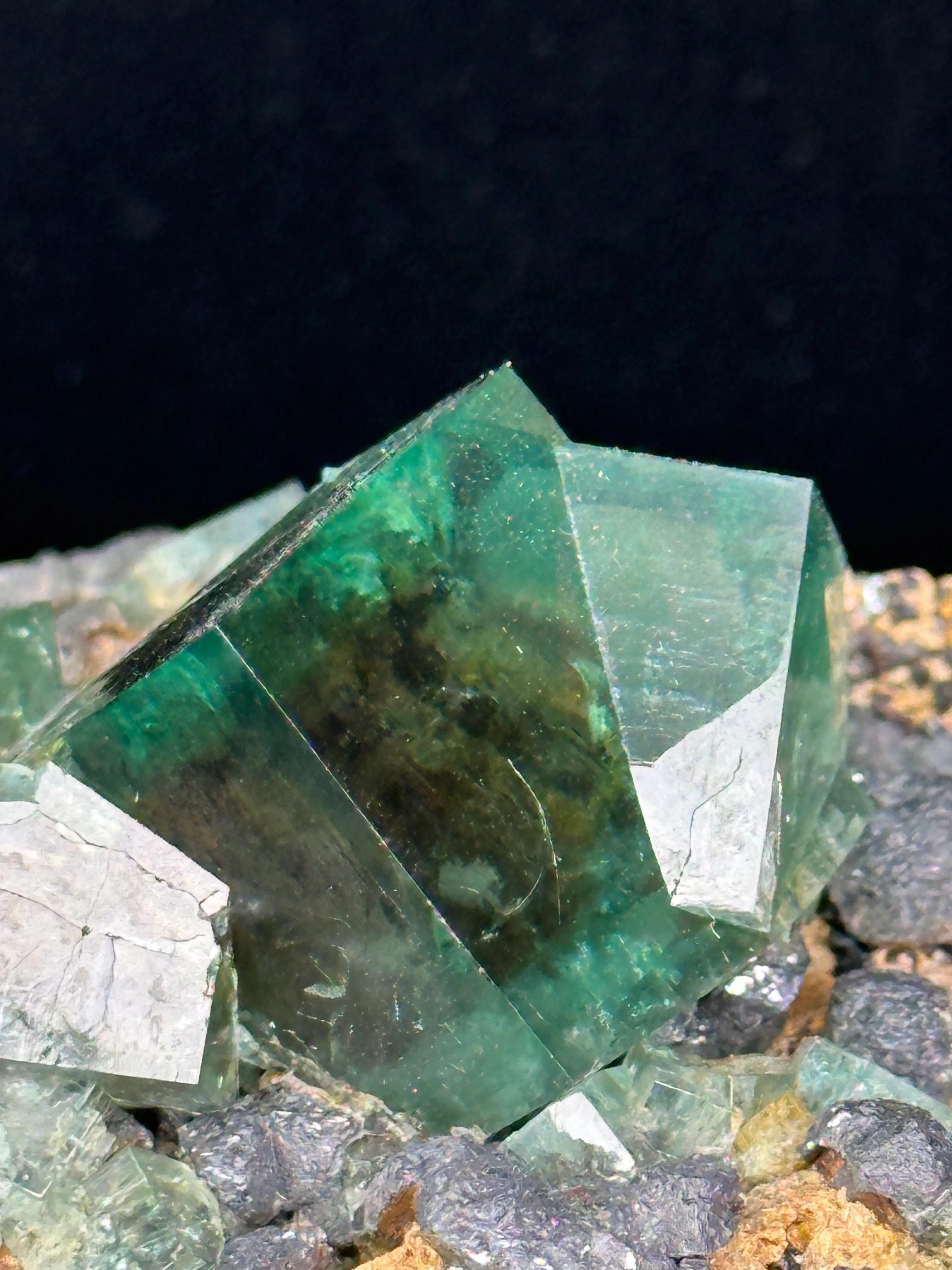 Fluorite from UK, England, County Durham, Rogerley Quarry, Diana Maria Mine - image 3