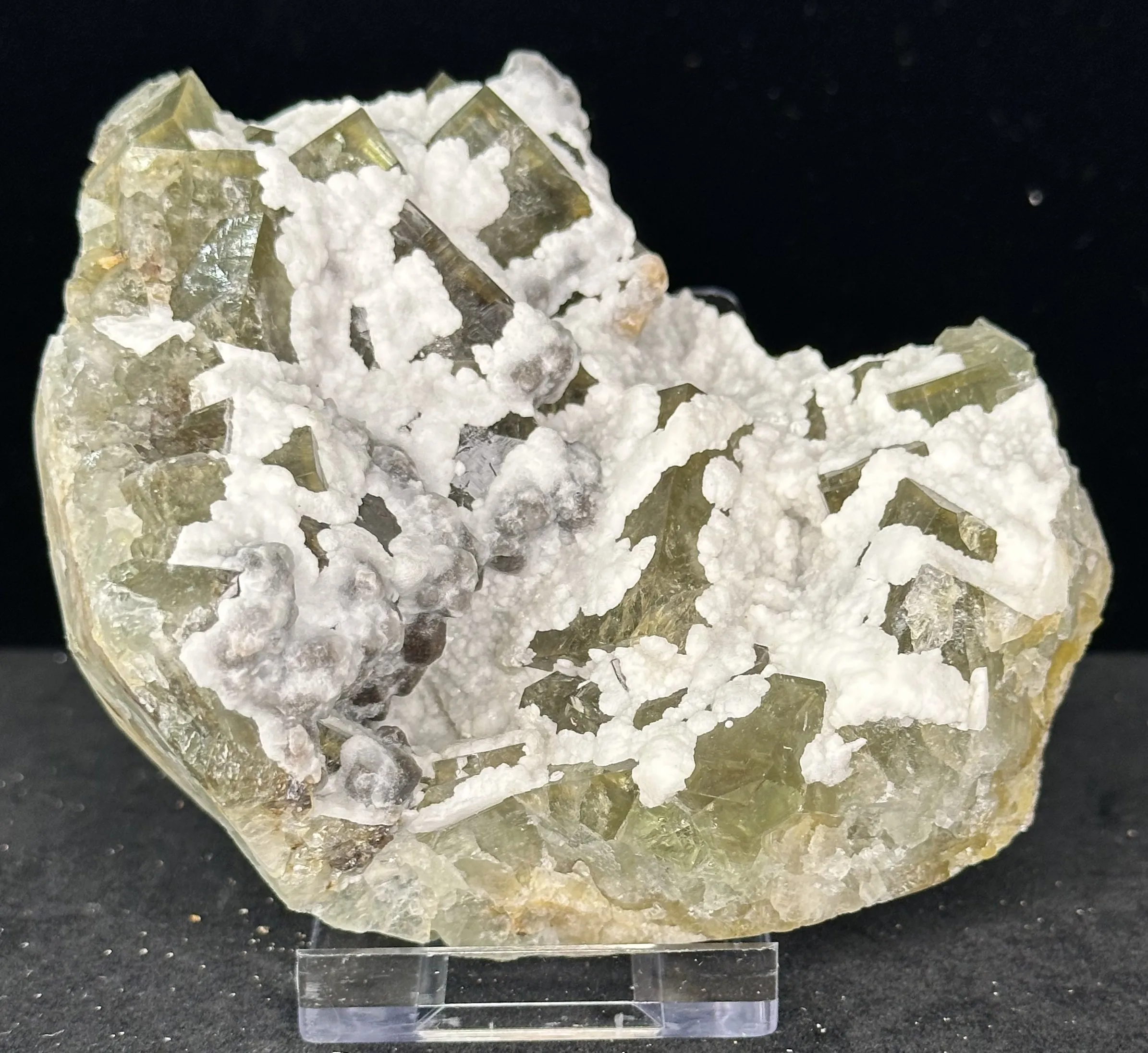 Fluorite from UK, England, County Durham, Rogerley Quarry, Diana Maria Mine - image 1