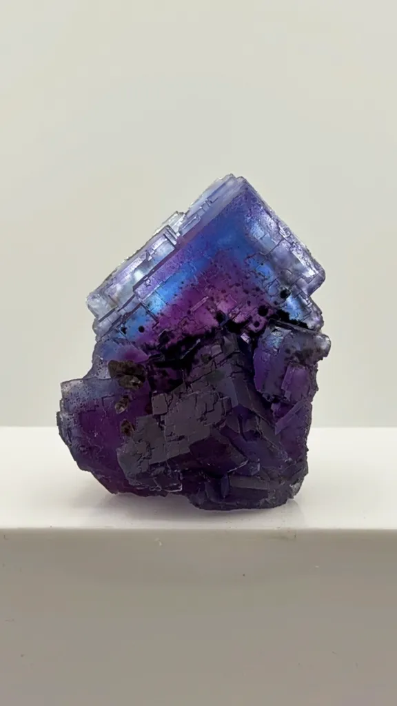 Fluorite from USA, Illinois, Hardin County, Cave-in-Rock Mining Sub-District - image 2