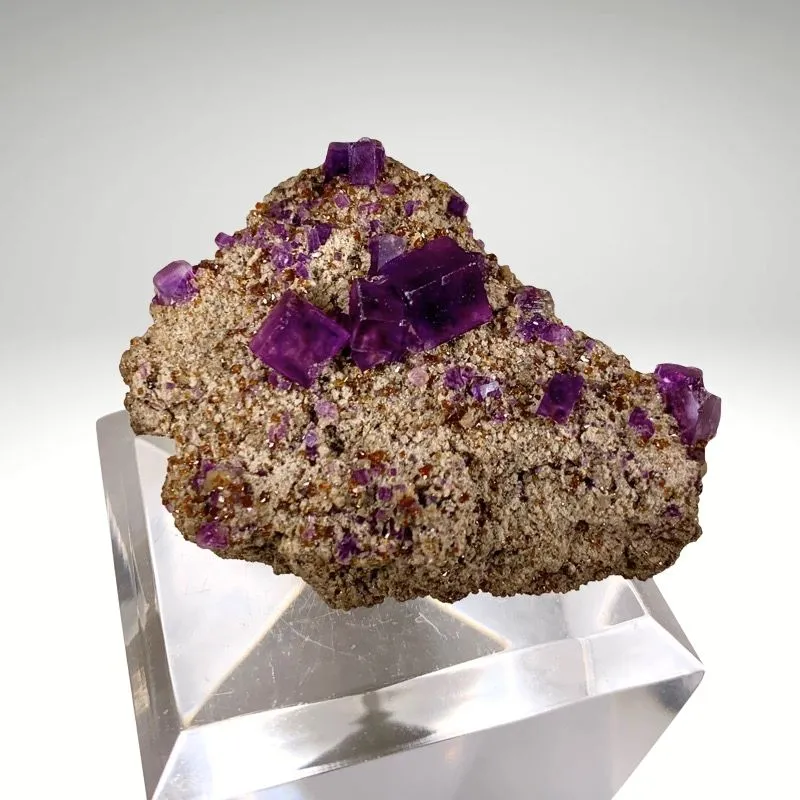 Fluorite from USA, Illinois, Hardin County, Cave-in-Rock Mining Sub-District - image 3