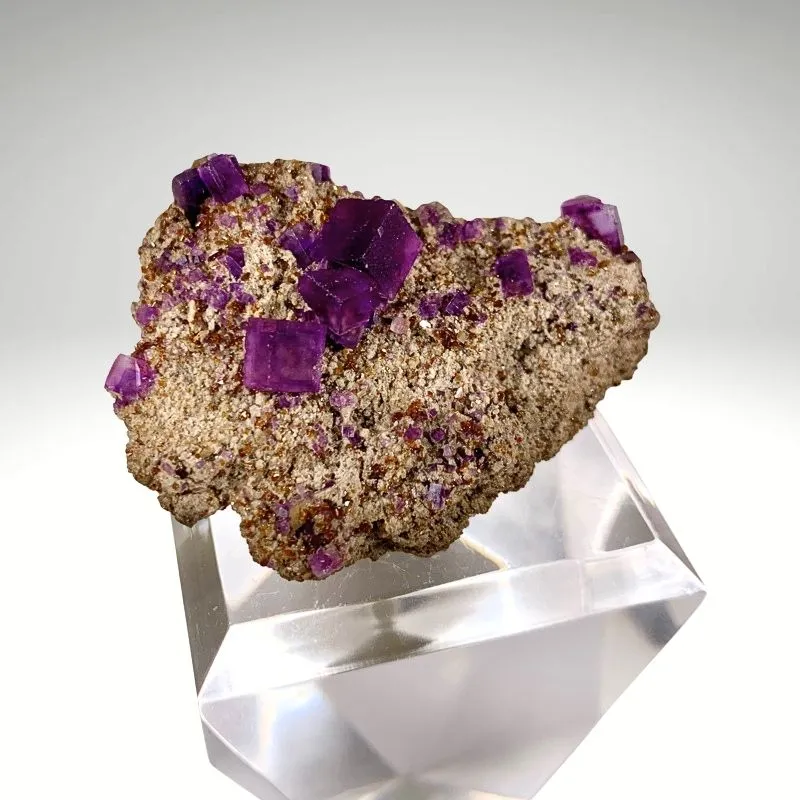Fluorite from USA, Illinois, Hardin County, Cave-in-Rock Mining Sub-District - image 4