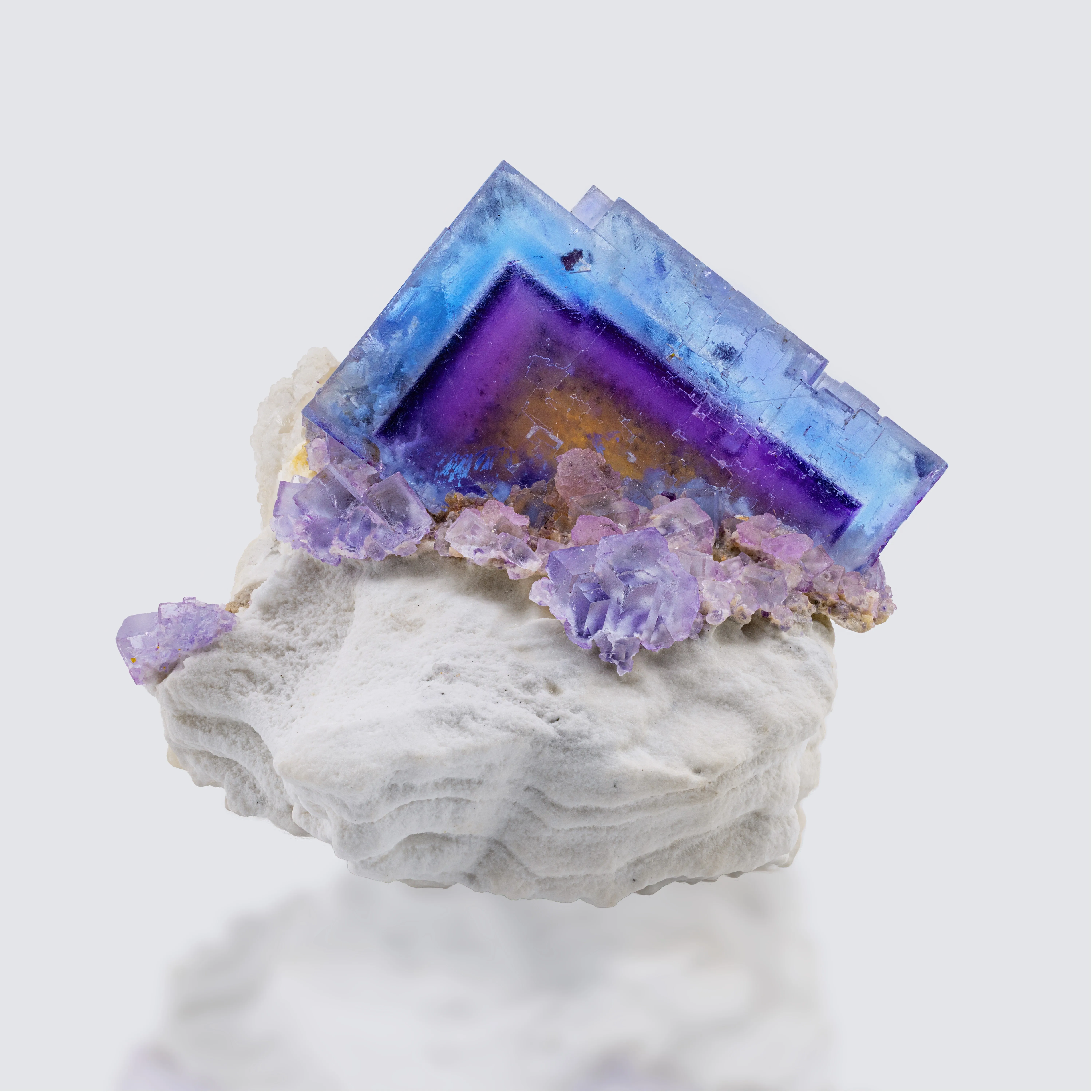 Fluorite from USA, Illinois, Hardin County, Harris Creek Mining Sub-District, Annabel Lee Mine - image 1