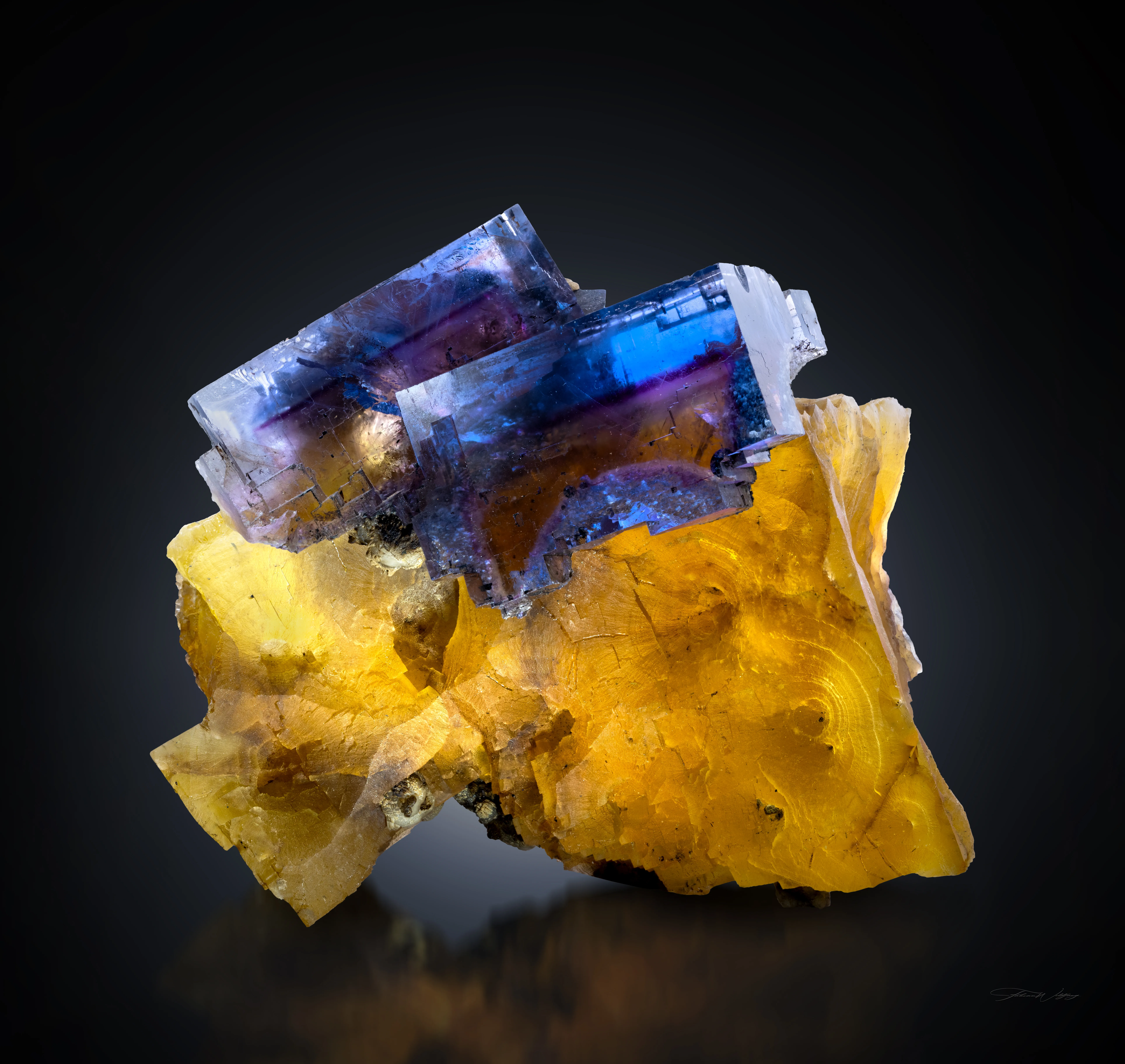 Fluorite from USA, Illinois, Minerva No. 1 Mine - image 1