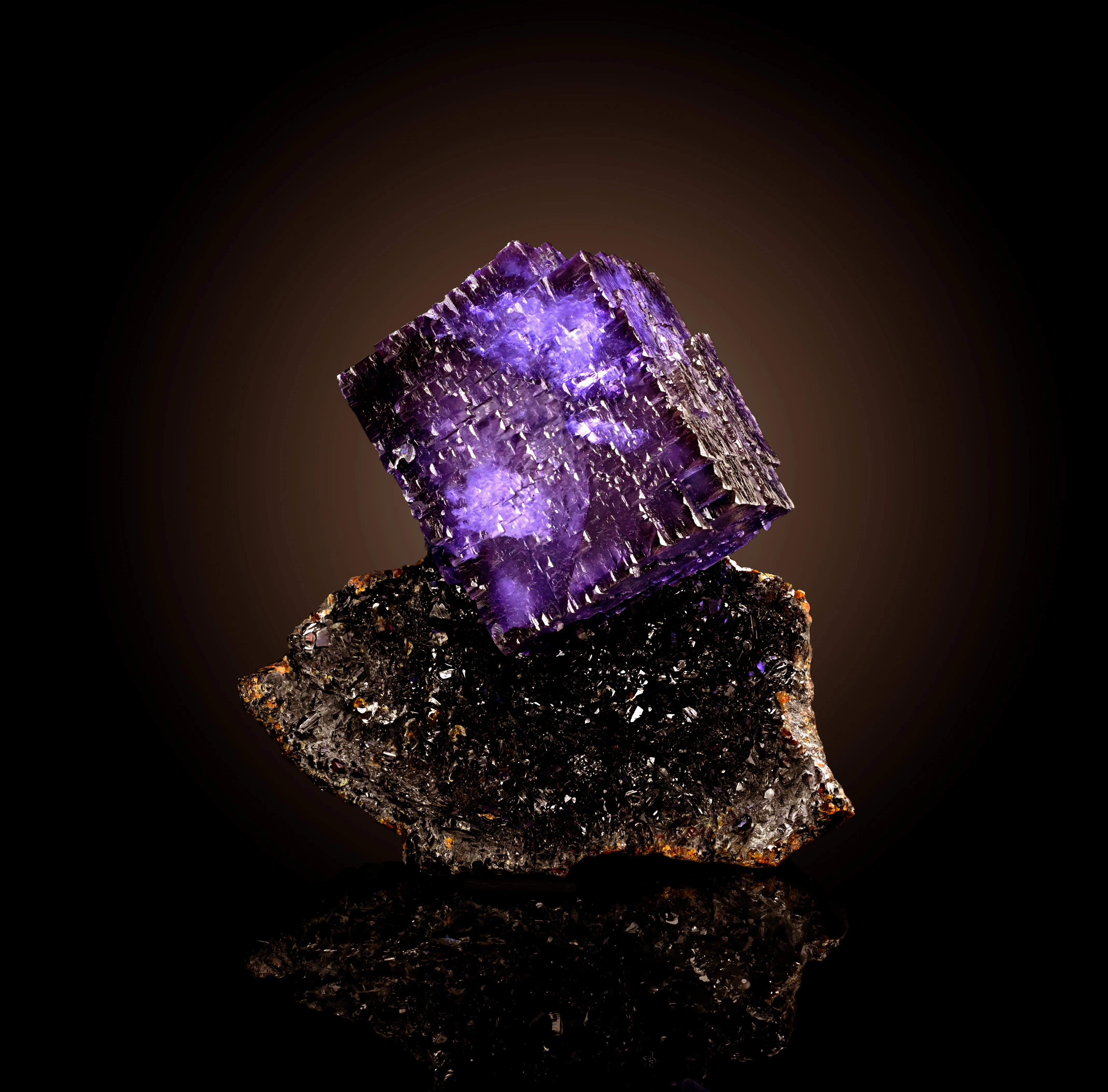 Fluorite from USA, Tennessee, Elmwood Mine - image 2