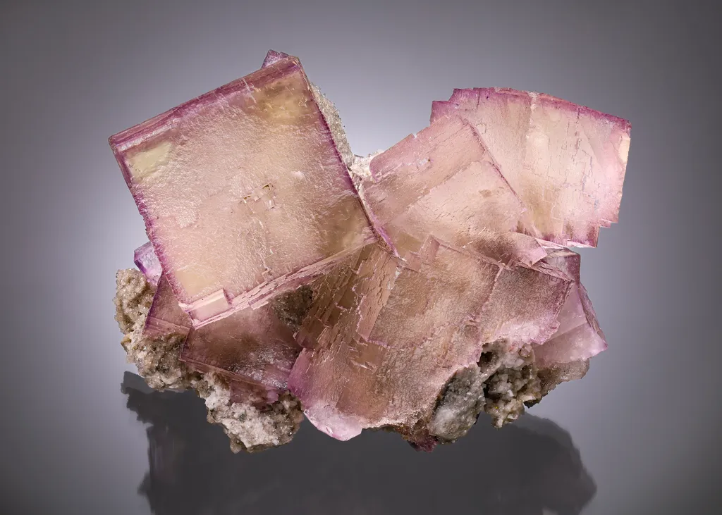 Fluorite from USA, Tennessee, Elmwood Mine image