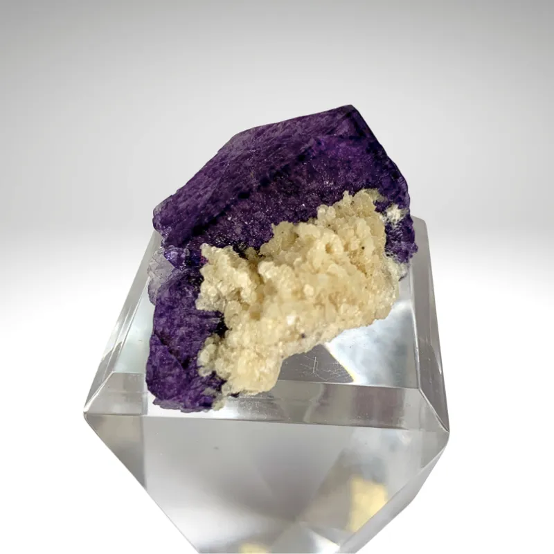 Fluorite from USA, Tennessee, Elmwood Mine - image 5