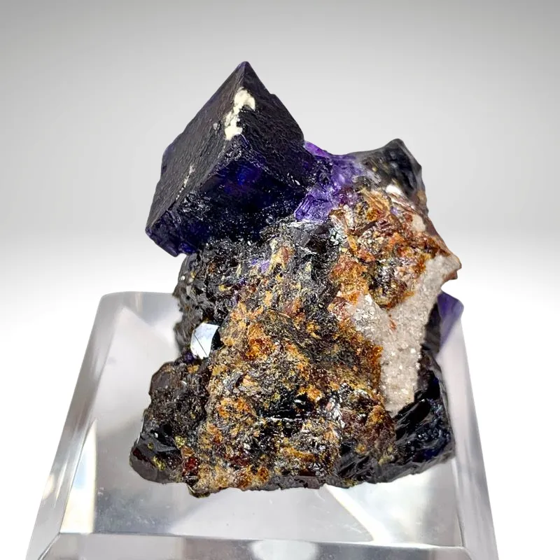 Fluorite from USA, Tennessee, Elmwood Mine - image 2