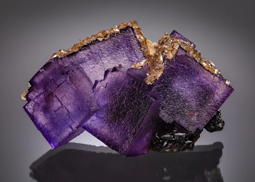Fluorite from USA, Tennessee, Gordonsville Mine - image 2