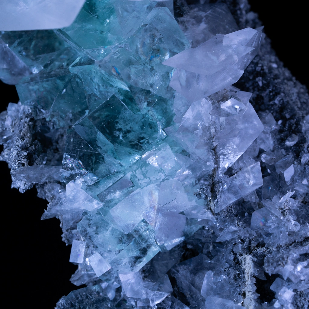 Fluorite from Xianghualing Mine, Xianghualing Sn-polymetallic ore field, Linwu Co., Chenzhou, Hunan, China - image 7