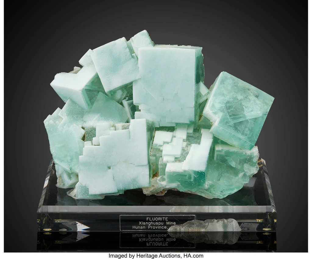 Fluorite from Xianghuapu Mine, Xianghualing Sn-polymetallic ore field, Linwu Co., Chenzhou, Hunan, China image