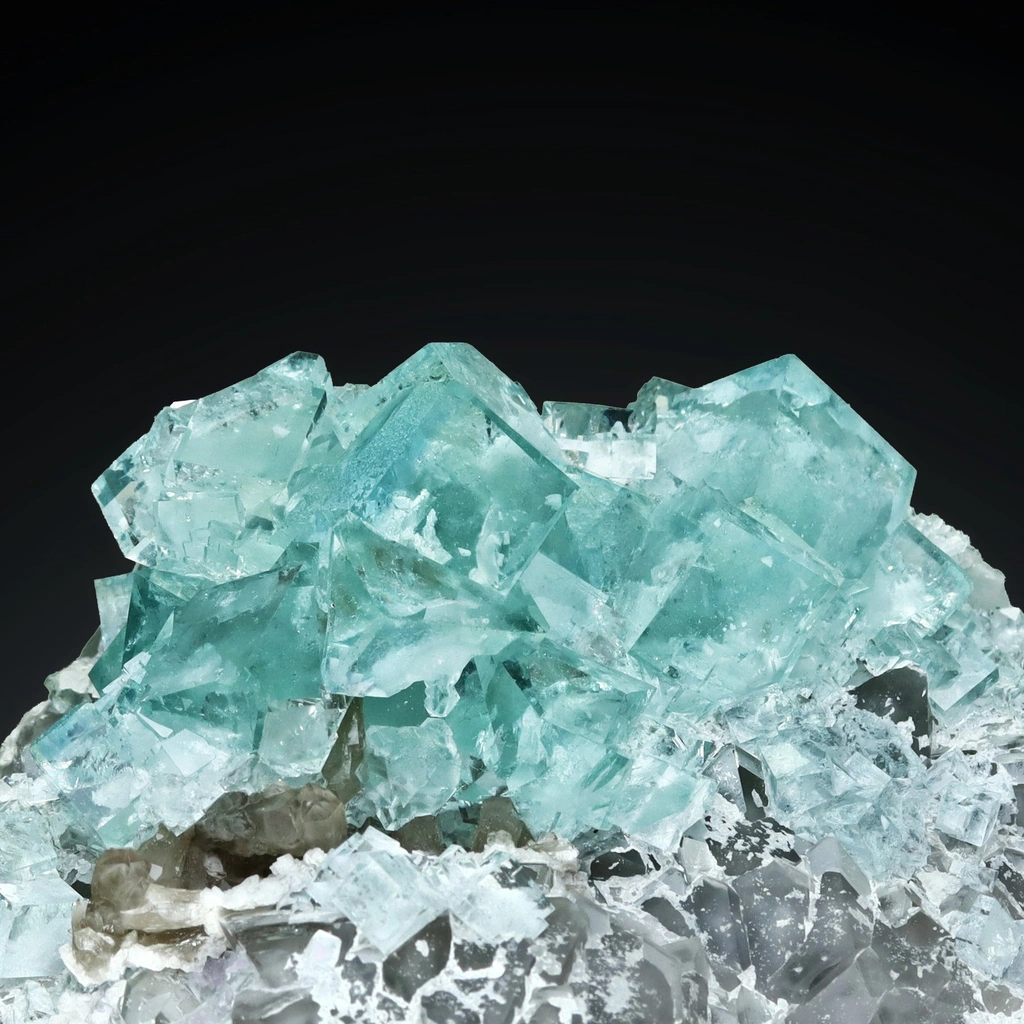 Fluorite from Zhejiang, China - image 2