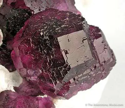 Fluorite in Quartz - image 3