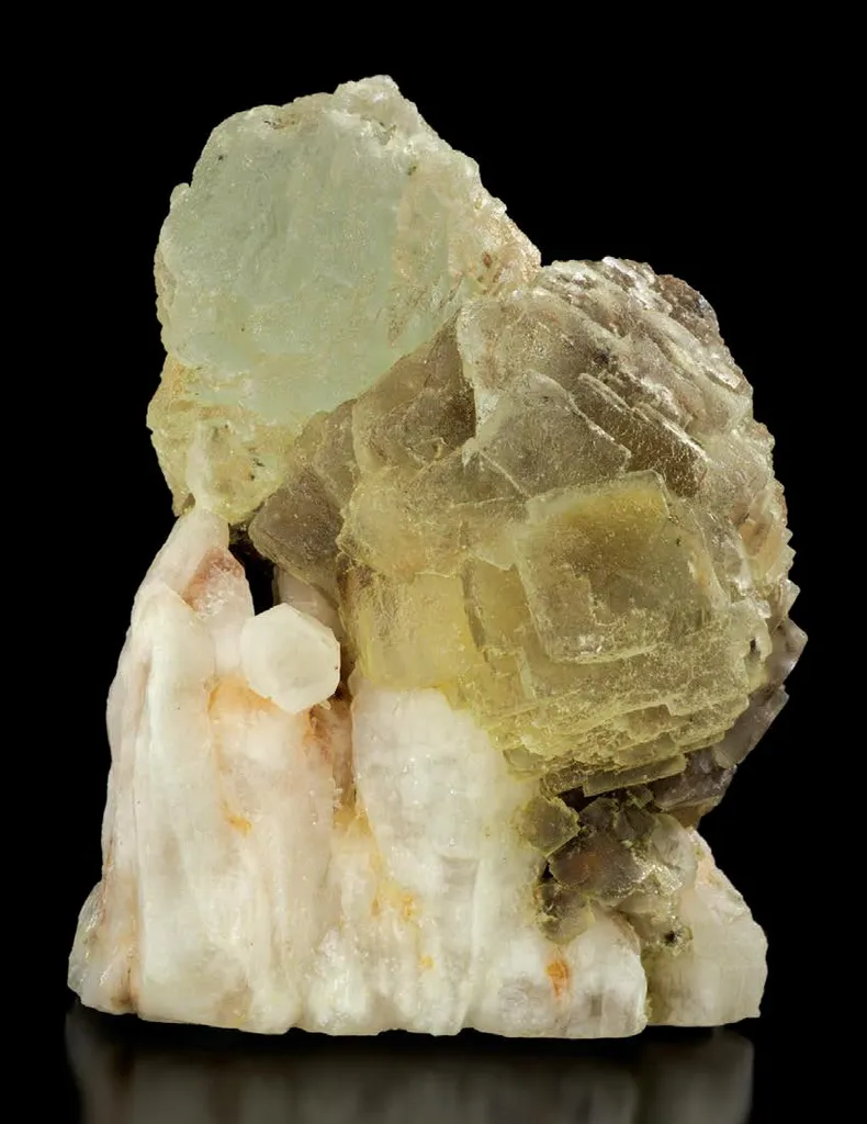 Fluorite, Milky Quartz image