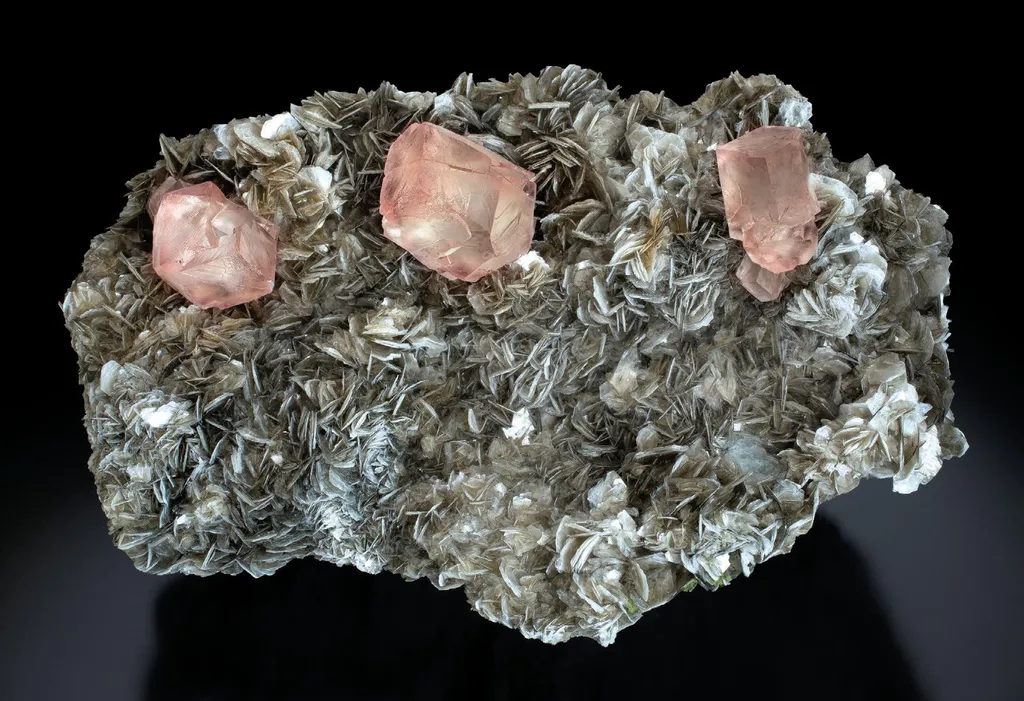 Fluorite, Muscovite image