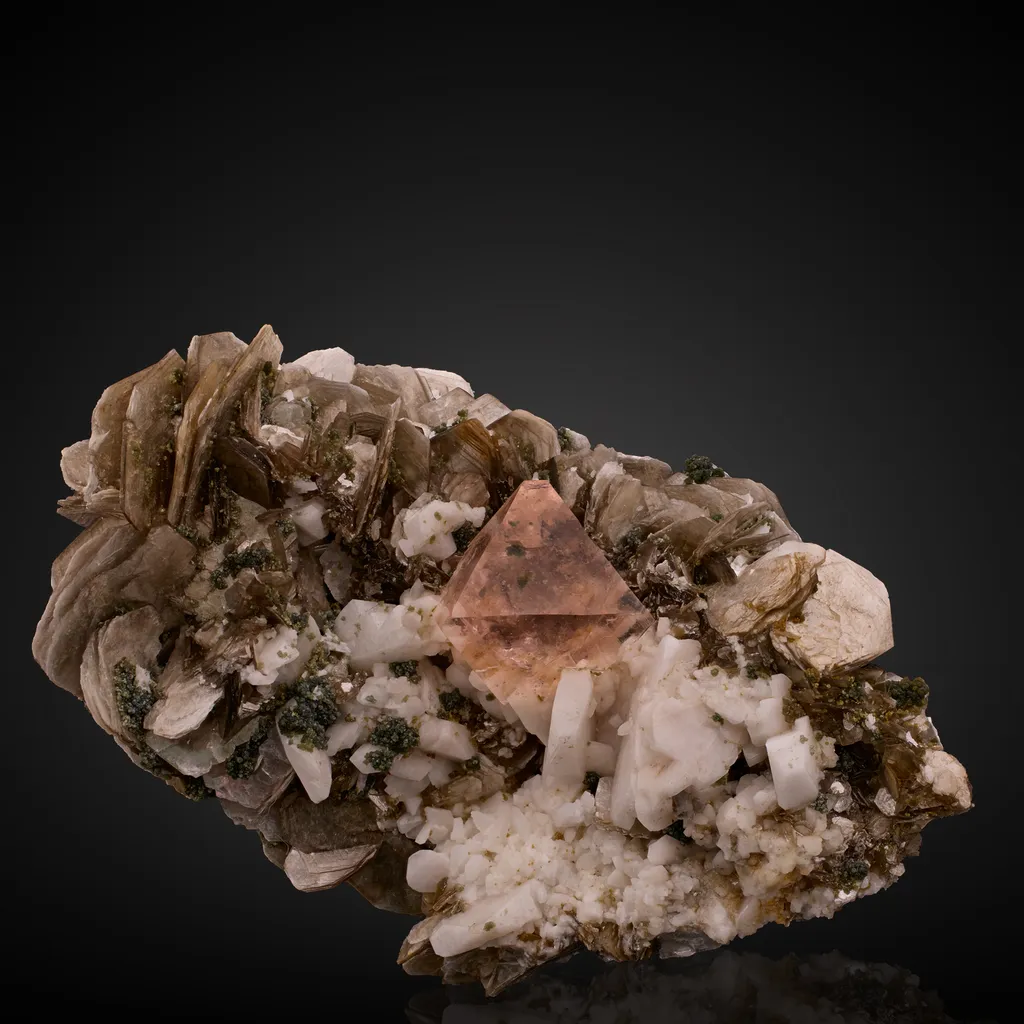 Fluorite, Muscovite image