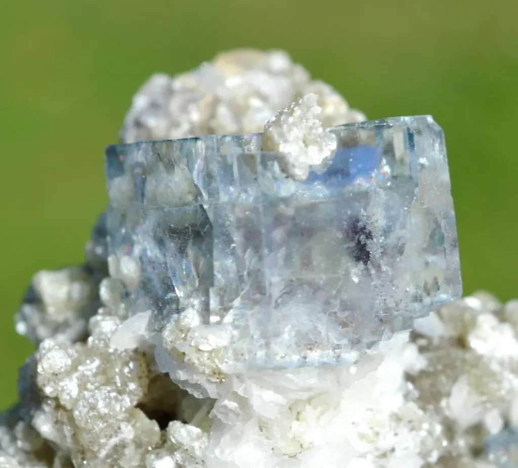 Fluorite & Muscovite Barite 139 grams - Yaogangxian Mine, Yizhang Co., Chenzhou, Hunan, China - image 3
