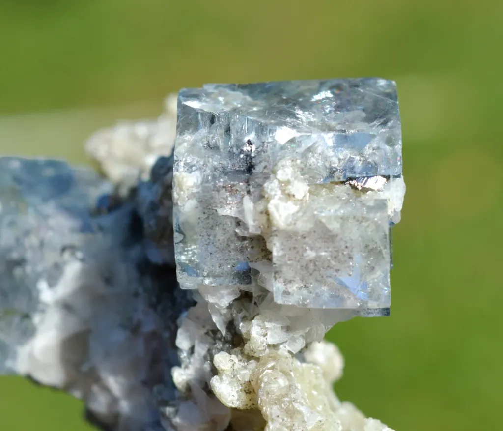 Fluorite & Muscovite Barite 139 grams - Yaogangxian Mine, Yizhang Co., Chenzhou, Hunan, China - image 10