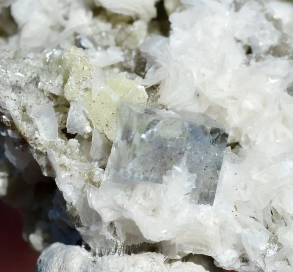 Fluorite & Muscovite Barite 139 grams - Yaogangxian Mine, Yizhang Co., Chenzhou, Hunan, China - image 5