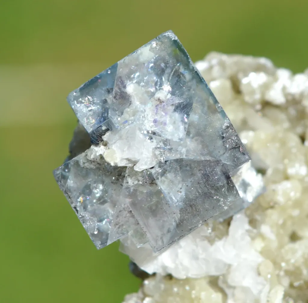 Fluorite & Muscovite Barite 139 grams - Yaogangxian Mine, Yizhang Co., Chenzhou, Hunan, China - image 8