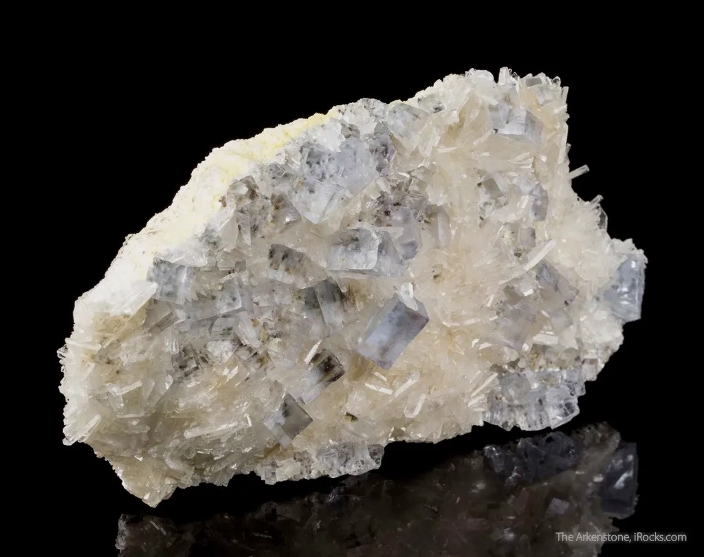 Fluorite on Barite - image 5