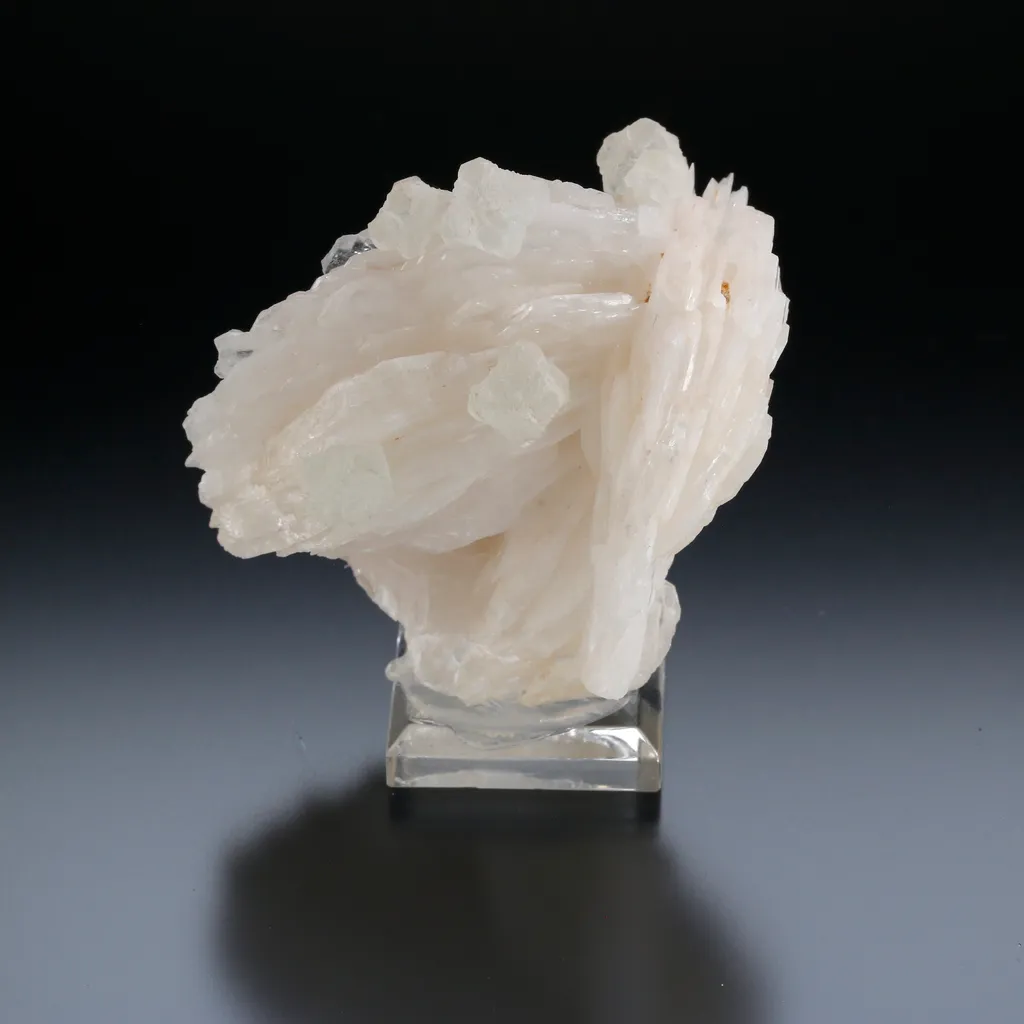 Fluorite On Barite image