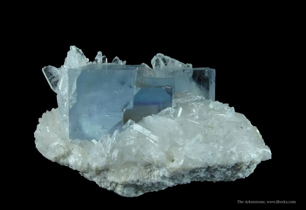 Fluorite on Baryte - image 2